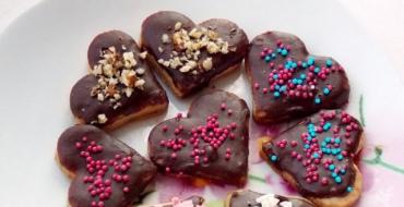 Печенье «Сердечки» с глазурью ко Дню влюбленных Рецепт печенья которое продают в форме сердечка